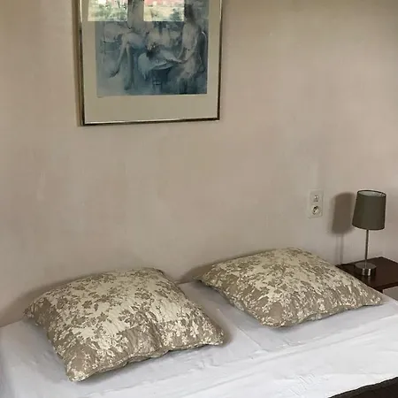 B&B Domaine De Peilhan 3*